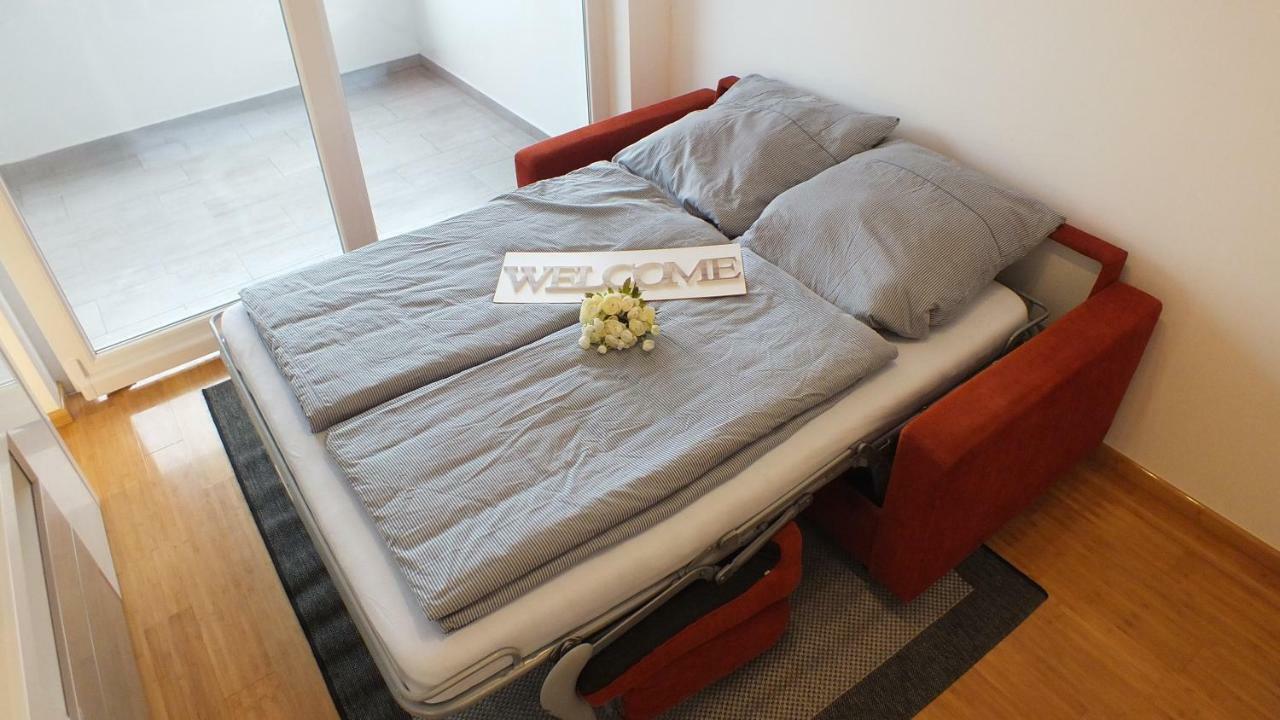 Apartment Paulina Novalja Exteriör bild
