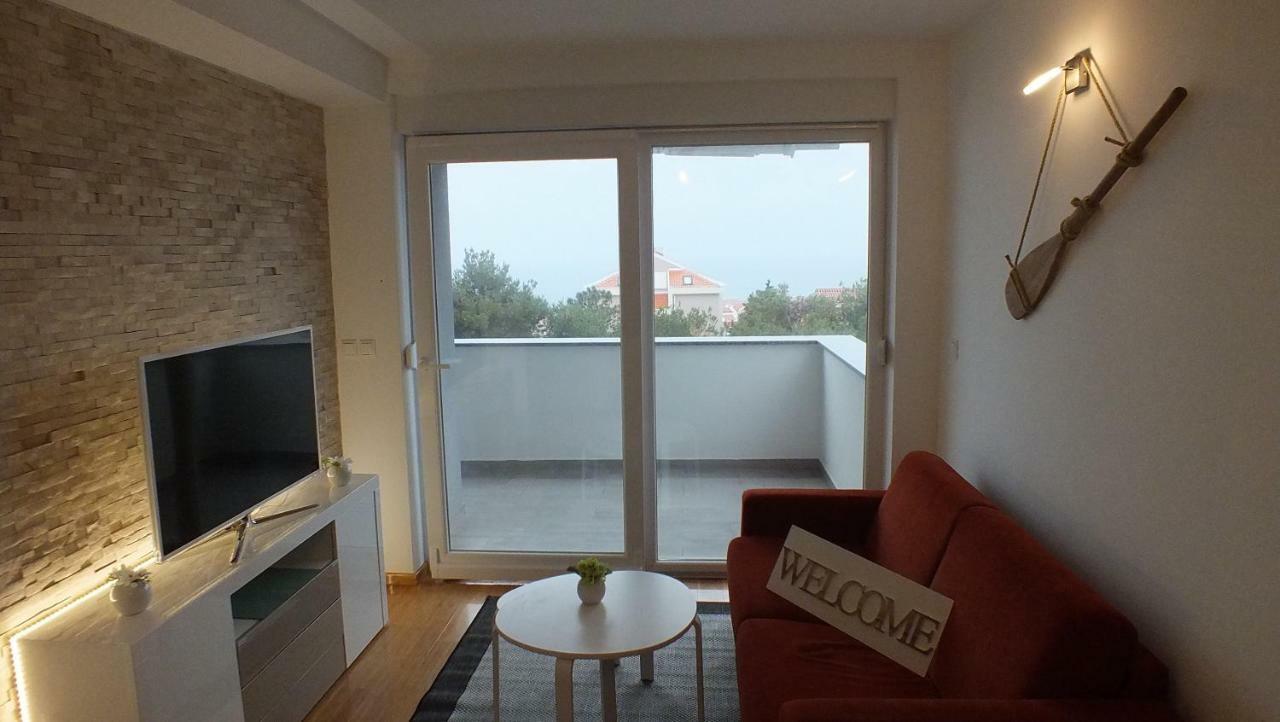 Apartment Paulina Novalja Exteriör bild